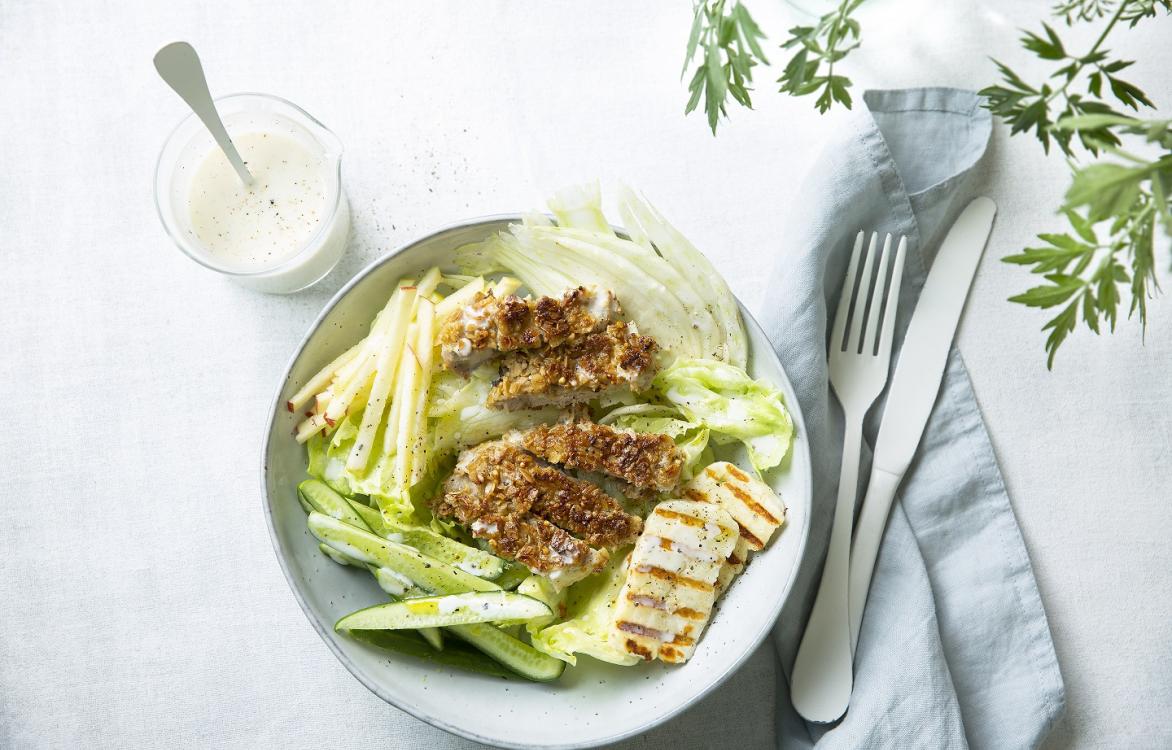 Slaatje Berloumi met zelfbereide schnitzel en karnemelkdressing